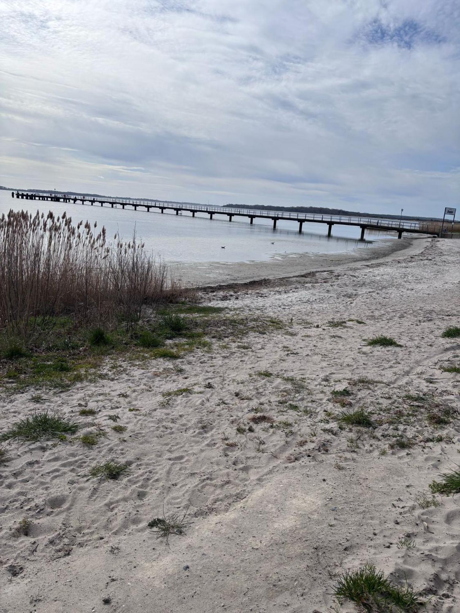 App 8O Grosser Tag Am Meer Mit Wasserblick Dranske Exterior foto